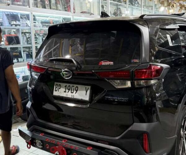 Body Kit - 3 Body Kit - 3